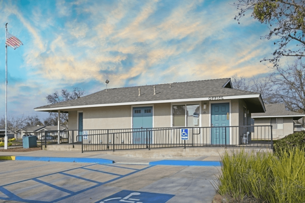 download (3)-fotor-20240604112640